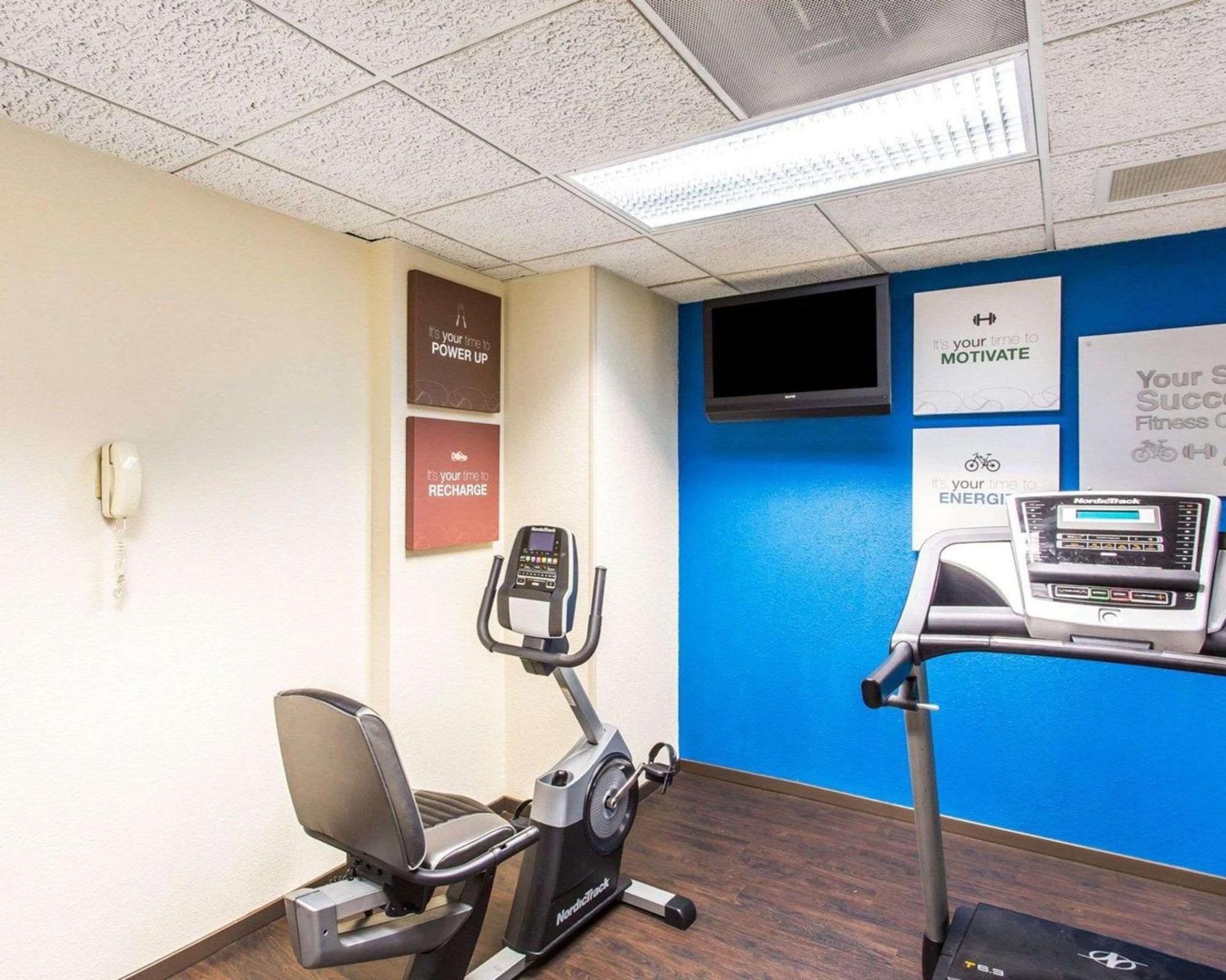 Comfort Suites Куквілл Екстер'єр фото