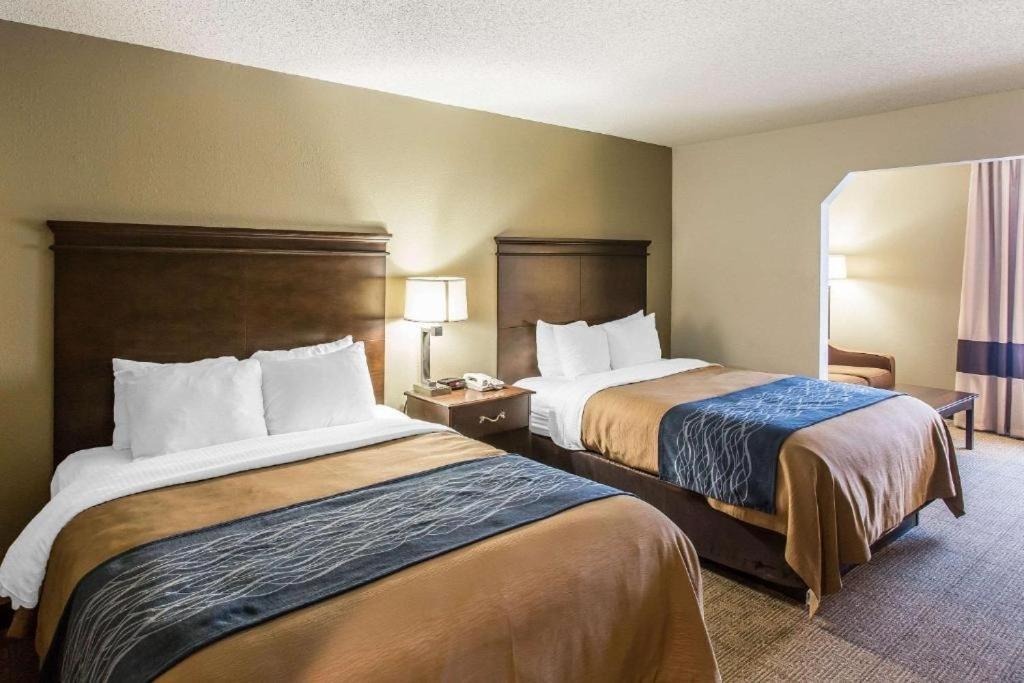 Comfort Suites Куквілл Екстер'єр фото