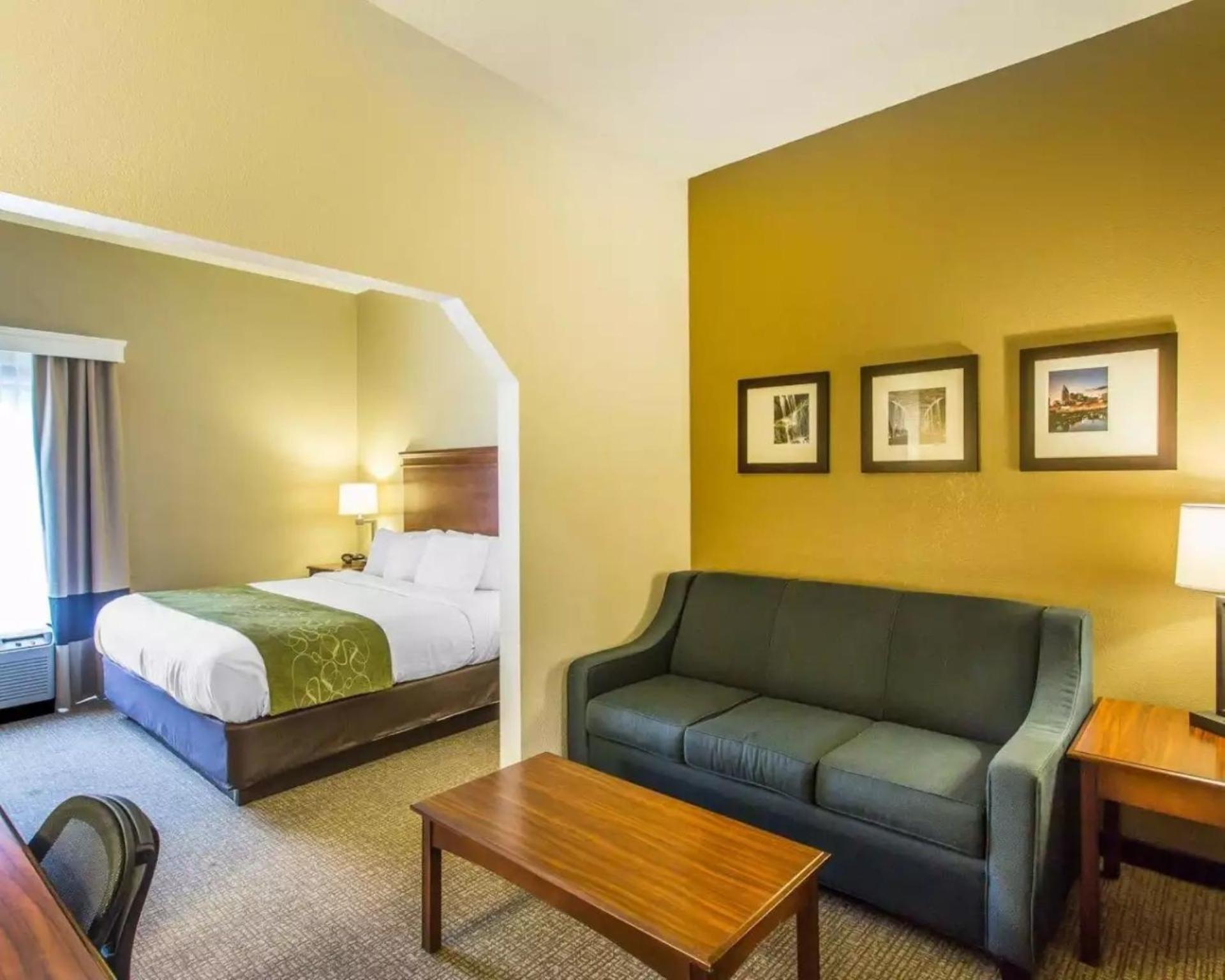 Comfort Suites Куквілл Екстер'єр фото